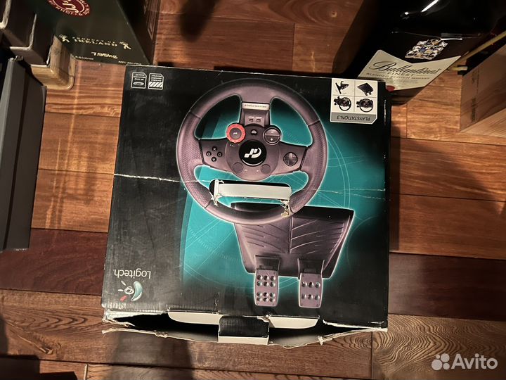 Руль для приставки Driving Force GTLogitech