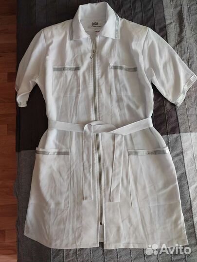 Халат новый для салона красоты размер S