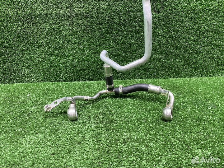 Трубка охлаждения турбины BMW F90 M5 F92 M8