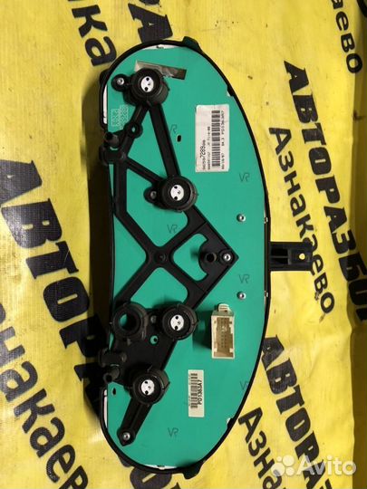 Щиток приборов Peugeot 206