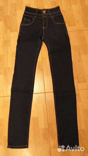 Джинсы новые женские р25