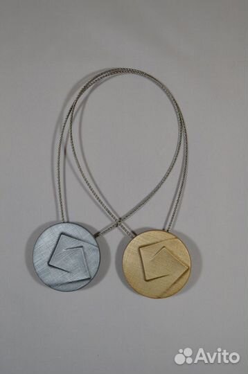 Магнит - подхват для штор 