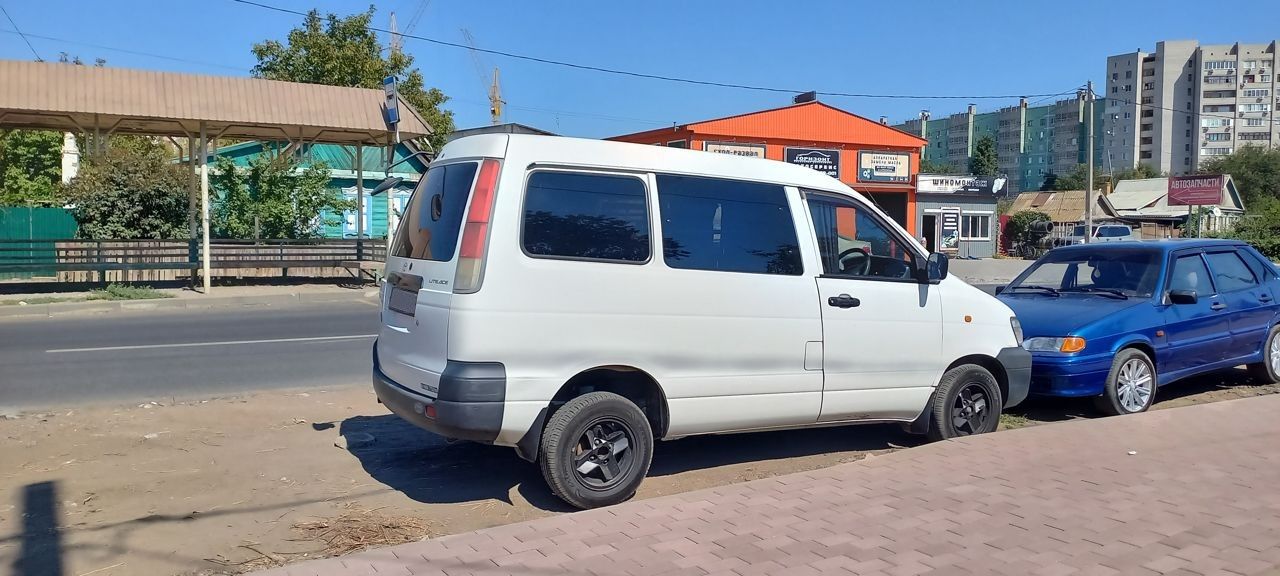 Toyota Lite Ace: фото из отзыва