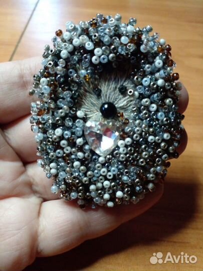 Авторская брошь