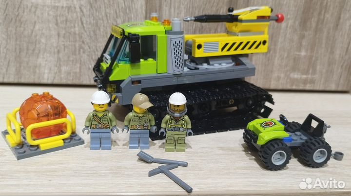 Lego city 60122 Вездеход исследователей вулканов