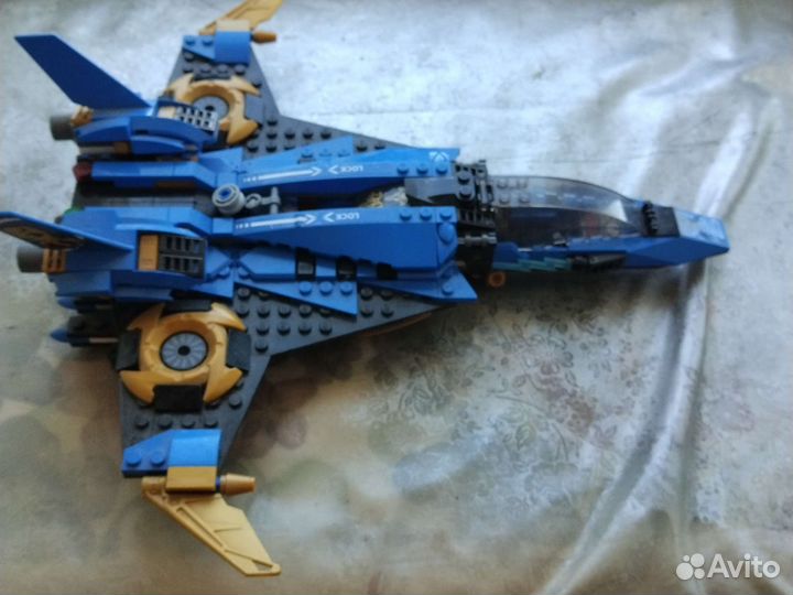 Lego ninjago звуковой истребитель джея