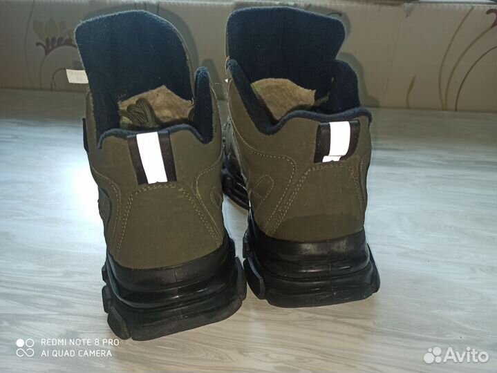 Мужские зимние кроссовки