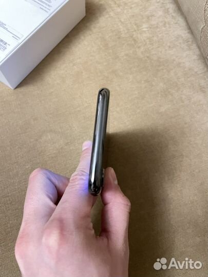 iPhone X, 256 ГБ