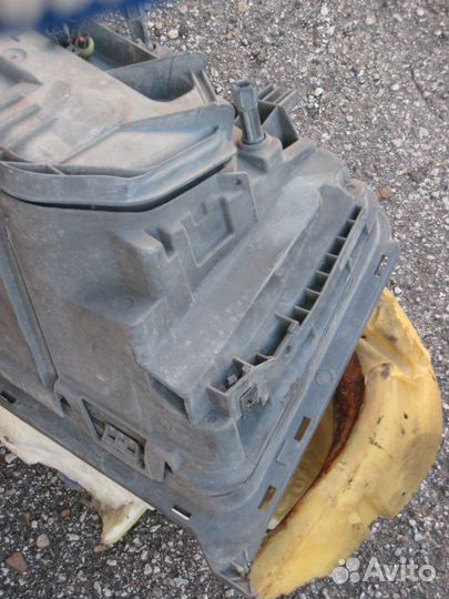 Фара левая Mercedes Benz W124 рестайлинг