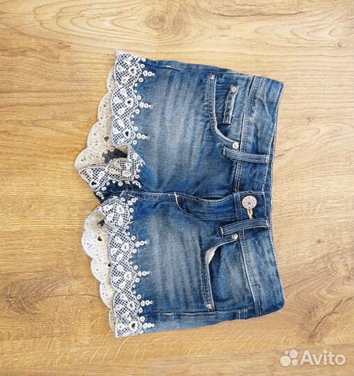 Одежда для девочки пакетом 104-110