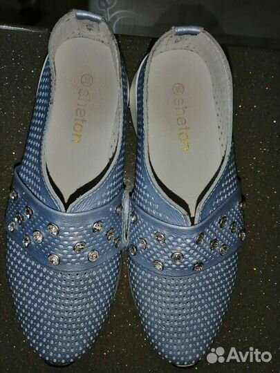 Туфли из натуральной кожи со стразами