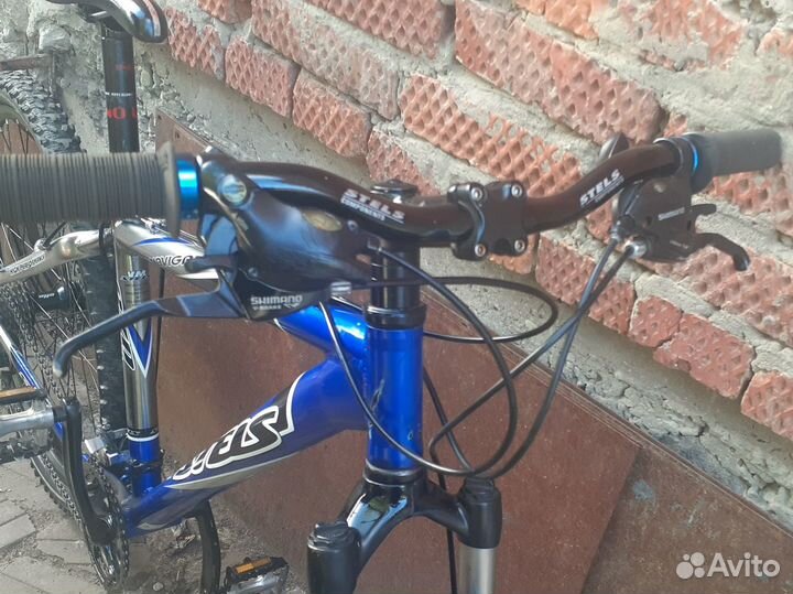 Велосипед горный-колеса 26 дюймов