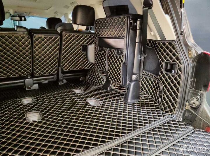 Коврик в багажник для toyota land cruiser