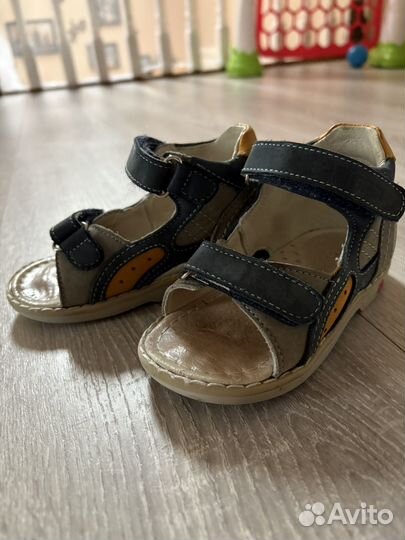 Сандали Zebra 23