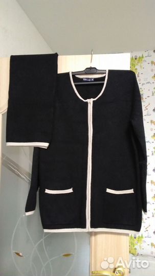 Костюм женский новый