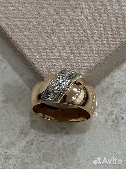 Бриллиантовое кольцо