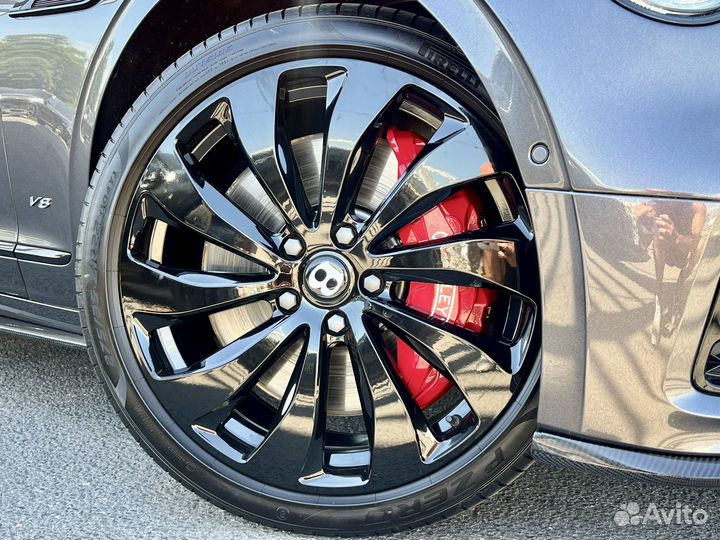 Bentley Flying Spur 4.0 AMT, 2022, 18 000 км