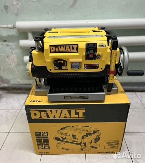 Станкок Dewalt DW 733