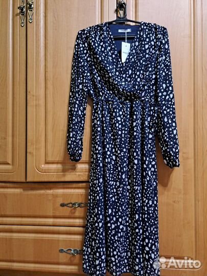 Платье женское