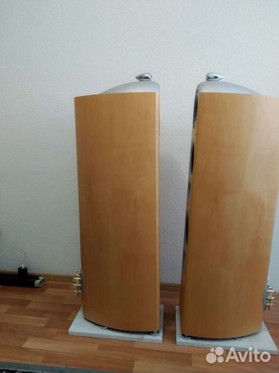 KEF reference 203 (england)