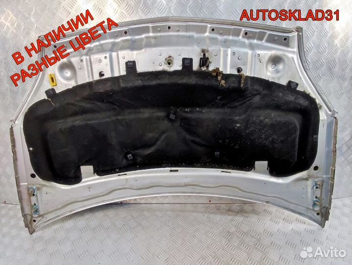 Капот Opel Zafira B 93184414