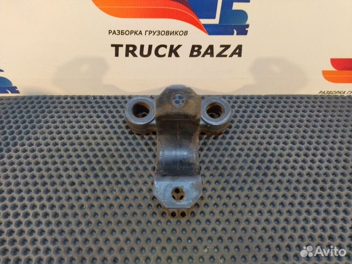 1369369 Кронштейн стабилизатора переднего