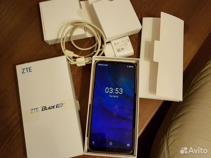 ZTE Blade V10 Vita, 2/32 ГБ