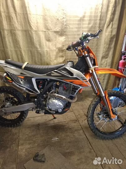 Мотоцикл GR 8 Lite 250