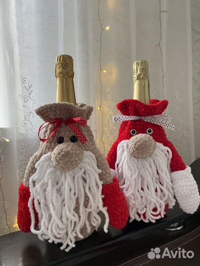 Новогодний плюшевый гном