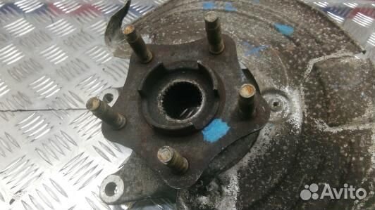 Ступица задняя левая jaguar XF (X250) (84S32MH01)