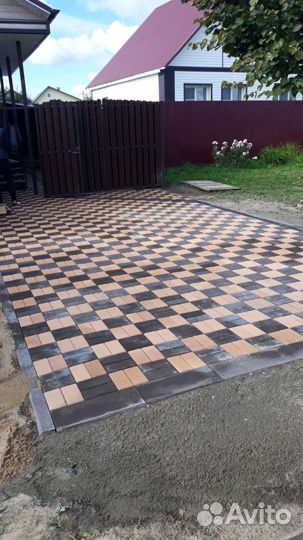 Укладка тротуарной плитки