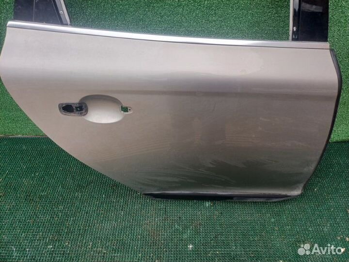 Дверь задняя правая Volvo XC60