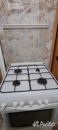 Газовая плита бу Делюкс с электроподжигом