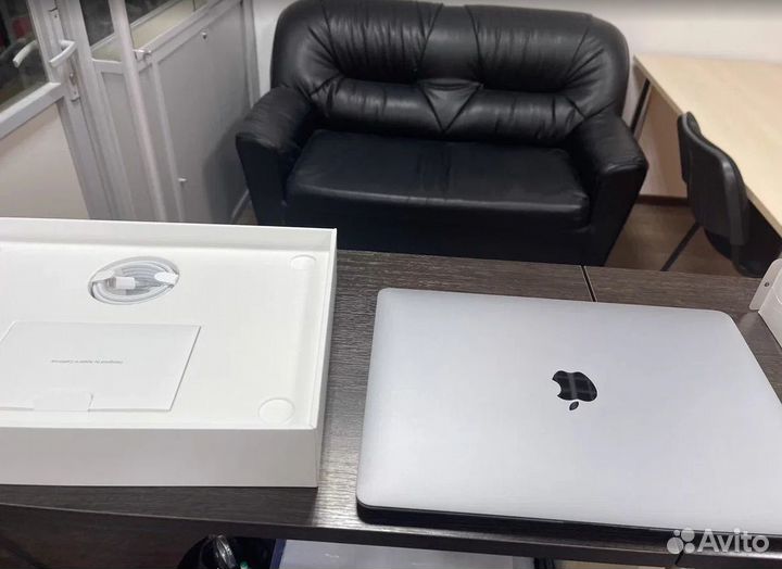 Apple MacBook Pro 16 M2 Max 38GPU 64GB 4TB Silver