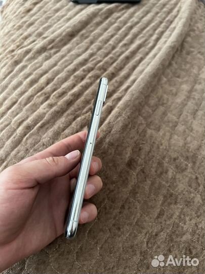 Телефон iPhone xs max 512