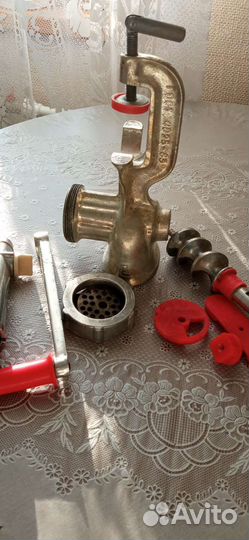 Мясорубка с приставкой-соковыжималкой