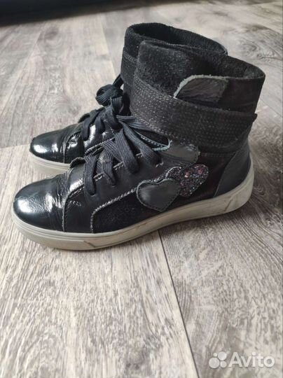 Ботинки для девочки демисезонные