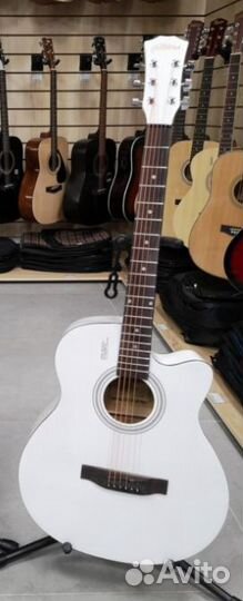 Акустическая гитара для занятий