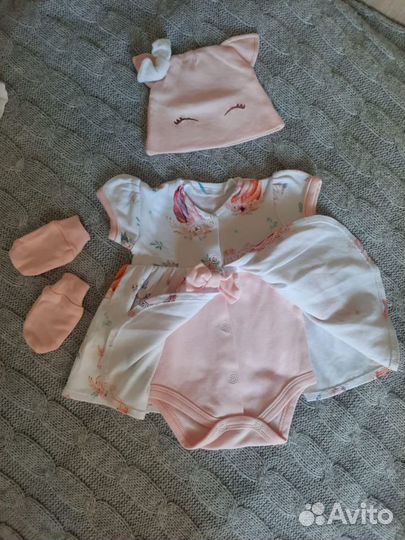 Комплект на выписку для девочки на лето Sofuto