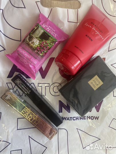 Косметика и парфюмы из Орифлейм и Эйвон