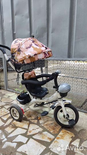 Детский велосипед с родительской ручкой