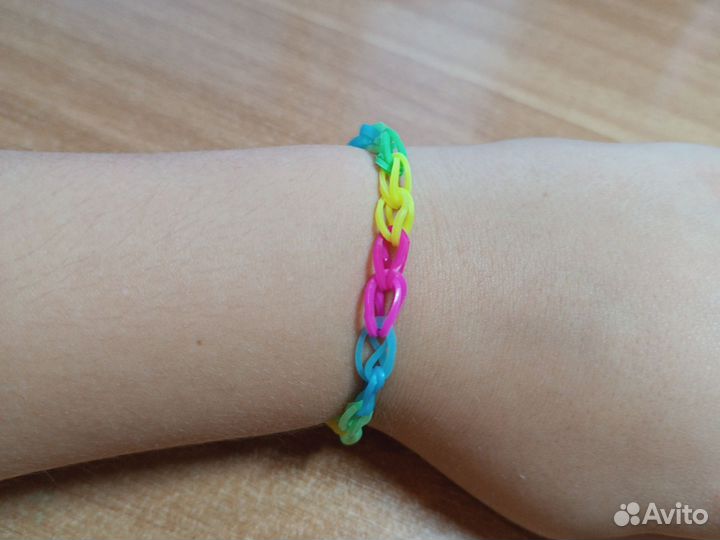 Браслет из резиночек