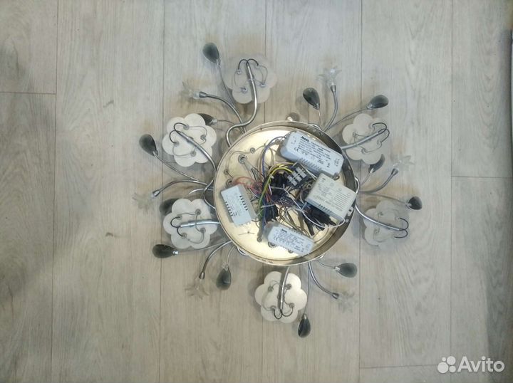 Светильник потолочный светодиодный