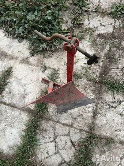 Плуг на мотоблок нева