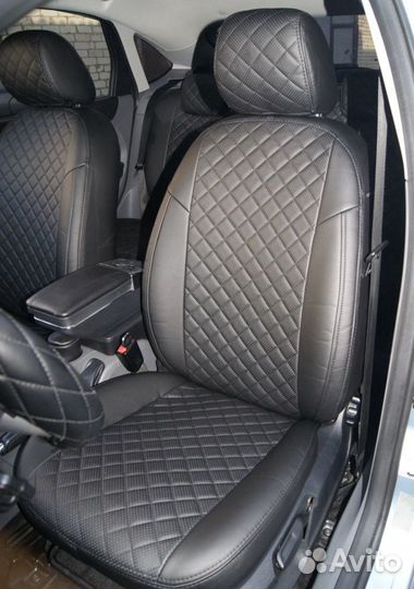 Чехлы из экокожи Ромб на Ford Focus 2 от Автопилот