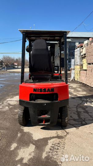 Вилочный погрузчик Nissan FJ01A15U, 1999
