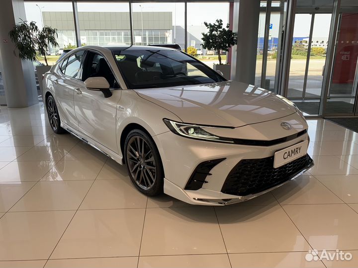 Toyota Camry 2.0 CVT, 2024