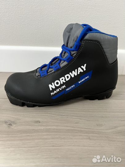 Лыжные ботинки детские