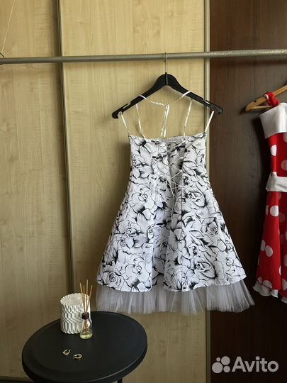 Платье вечернее