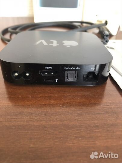 Тв приставка apple tv